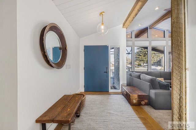 460 Rolling Hills Drive, Rexburg, ID 83440