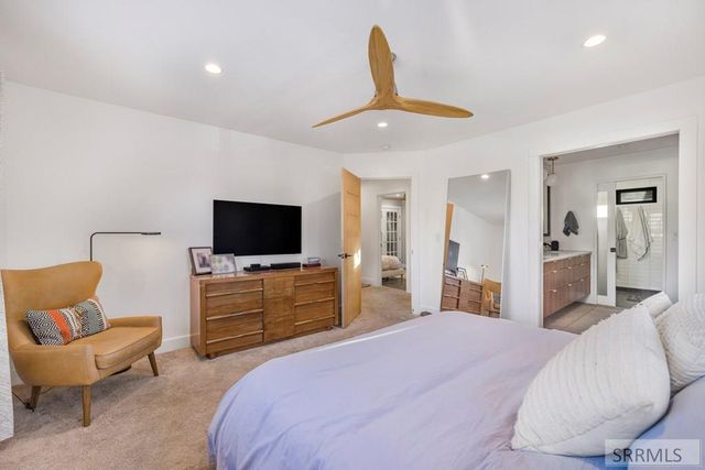 460 Rolling Hills Drive, Rexburg, ID 83440