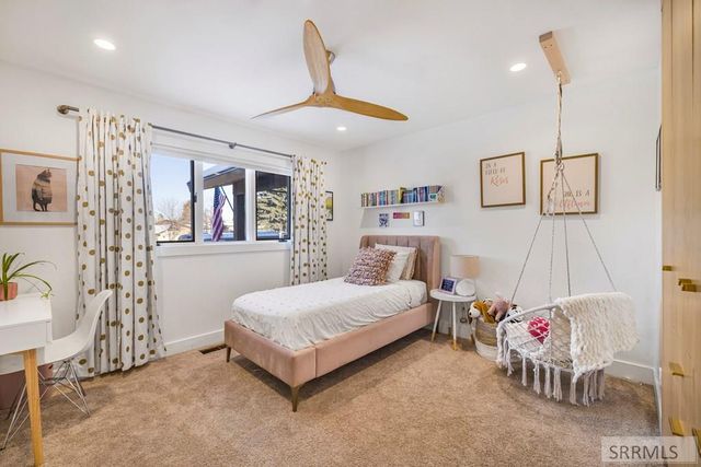 460 Rolling Hills Drive, Rexburg, ID 83440