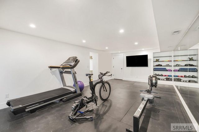 460 Rolling Hills Drive, Rexburg, ID 83440