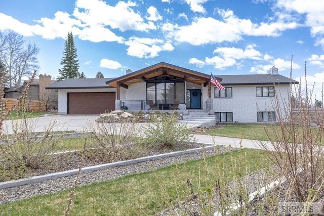 460 Rolling Hills Drive, Rexburg, ID 83440
