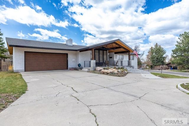 460 Rolling Hills Drive, Rexburg, ID 83440