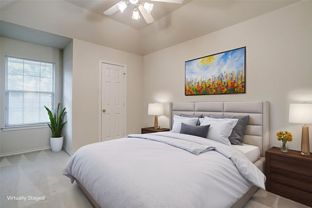 133 Sunny Meadows Drive, Burleson, TX 76028