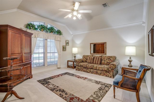 133 Sunny Meadows Drive, Burleson, TX 76028