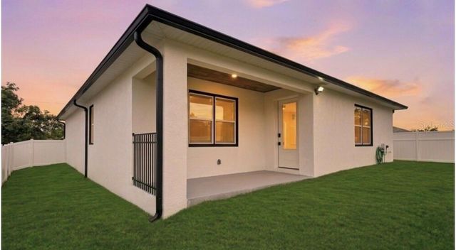 105 NORTH BOULEVARD E, Davenport, FL 33837