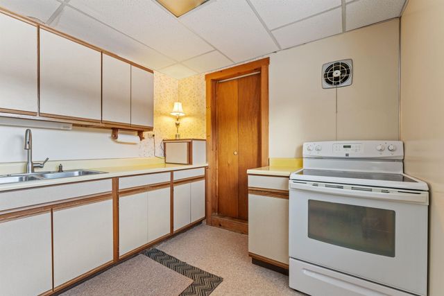 572 Wells Road, Franconia, NH 03580