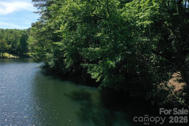 00 Deer Park Lake Road, Spruce Pine, NC 28777