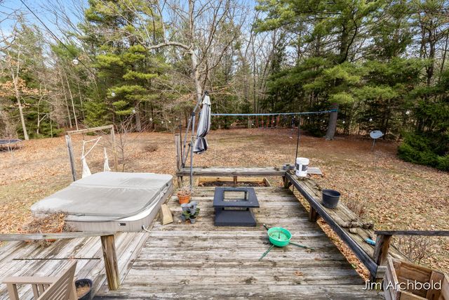 2447 Roberts Road, Muskegon, MI 49445