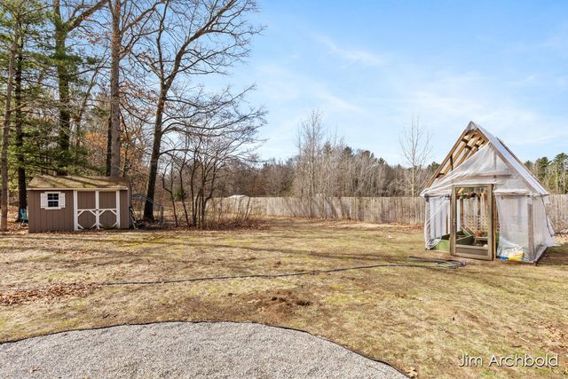 2447 Roberts Road, Muskegon, MI 49445