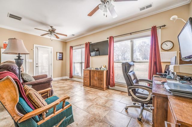 420 ST ANDREWS DR, Oakland, TN 38060