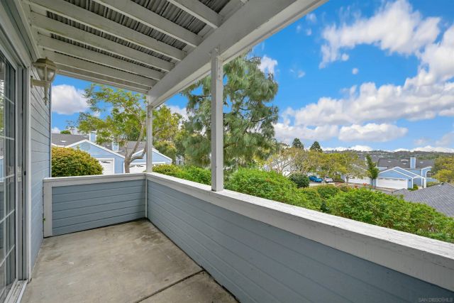 2835 Valley Vista Way, Oceanside, CA 92054