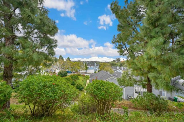 2835 Valley Vista Way, Oceanside, CA 92054