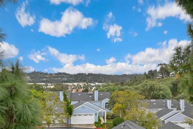 2835 Valley Vista Way, Oceanside, CA 92054