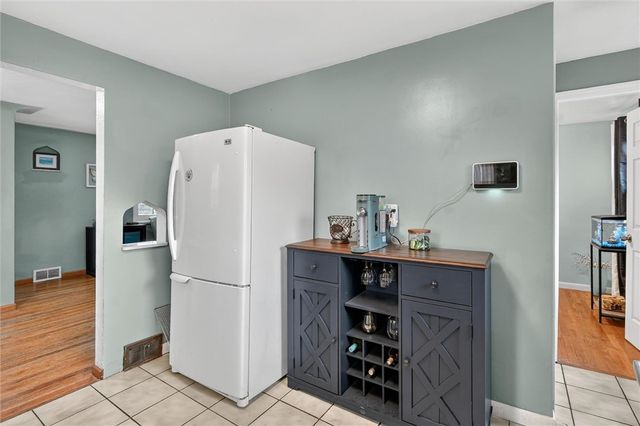 1195 Lebanon School Road, West Mifflin, PA 15122