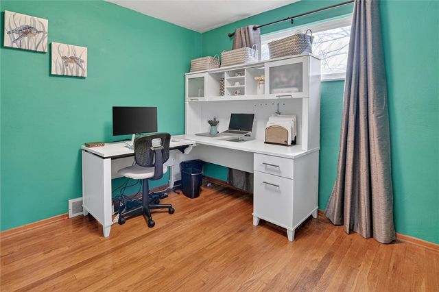 1195 Lebanon School Road, West Mifflin, PA 15122