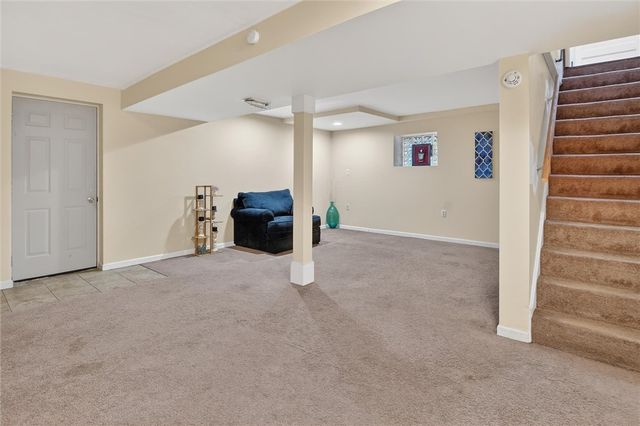1195 Lebanon School Road, West Mifflin, PA 15122