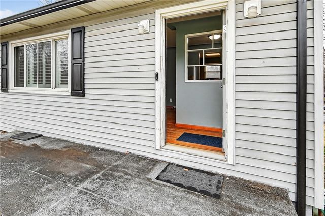 1195 Lebanon School Road, West Mifflin, PA 15122