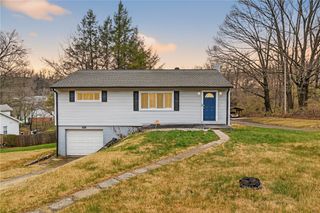 1195 Lebanon School Road, West Mifflin, PA 15122