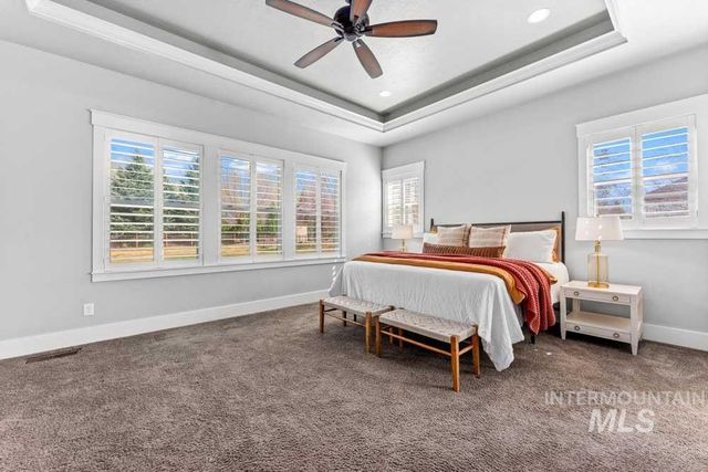 1102 N Lionbridge Ave, Eagle, ID 83616