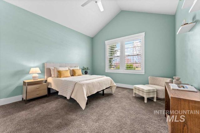 1102 N Lionbridge Ave, Eagle, ID 83616