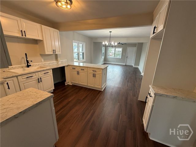 1210 W 42nd Street, Savannah, GA 31415