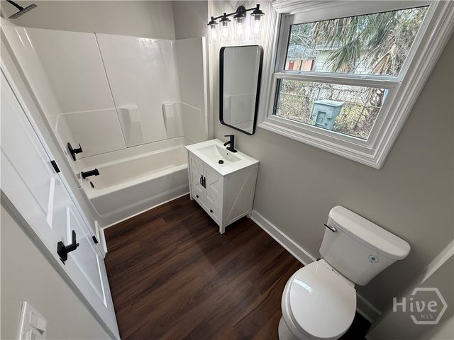 1210 W 42nd Street, Savannah, GA 31415