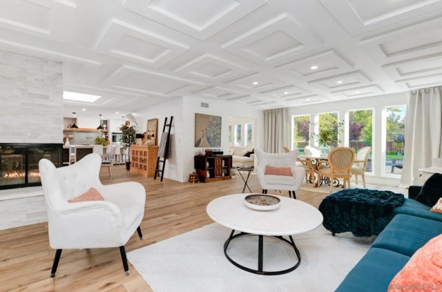13555 Sagewood Dr, Poway, CA 92064