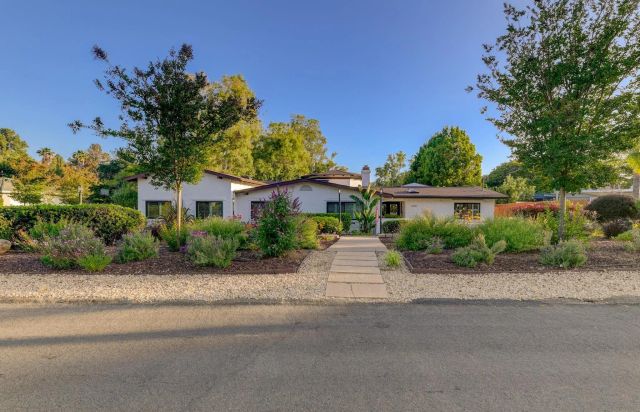 13555 Sagewood Dr, Poway, CA 92064