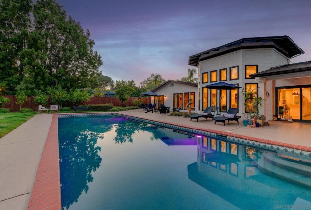 13555 Sagewood Dr, Poway, CA 92064