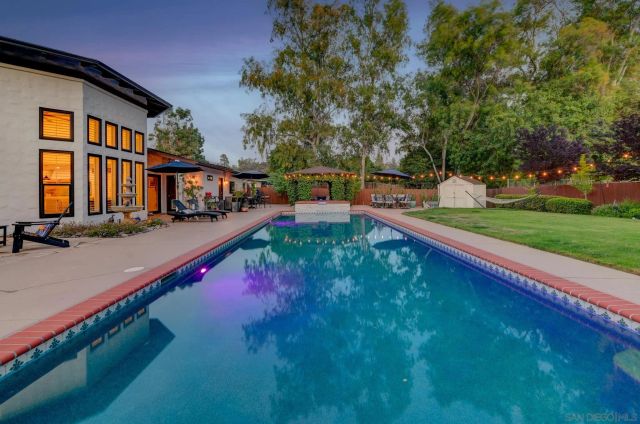 13555 Sagewood Dr, Poway, CA 92064