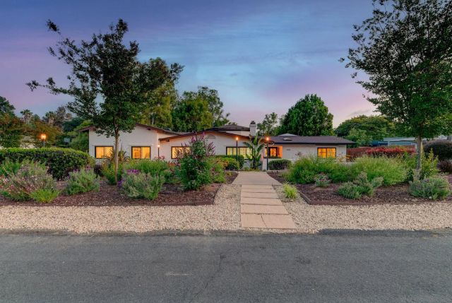 13555 Sagewood Dr, Poway, CA 92064