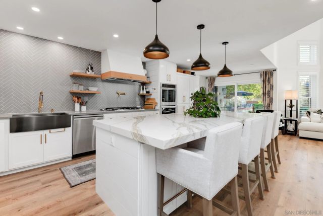13555 Sagewood Dr, Poway, CA 92064