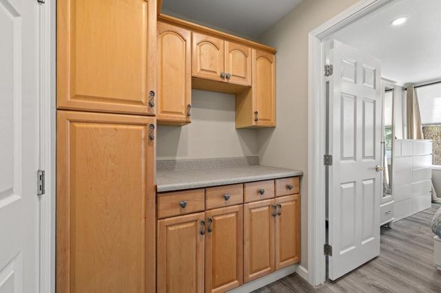 2655 Edison Street 102, San Mateo, CA 94403