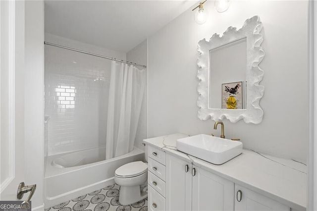 2795 Peachtree Road NE 1701, Atlanta, GA 30305