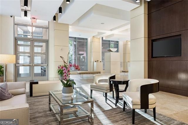 2795 Peachtree Road NE 1701, Atlanta, GA 30305