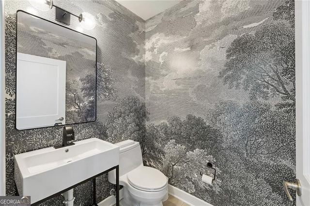 2795 Peachtree Road NE 1701, Atlanta, GA 30305