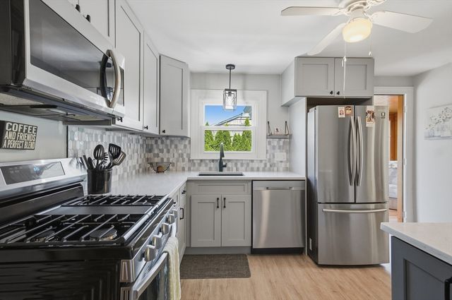 36 Glenn Road, Lowell, MA 01852