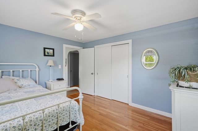 36 Glenn Road, Lowell, MA 01852