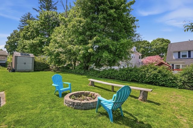 36 Glenn Road, Lowell, MA 01852