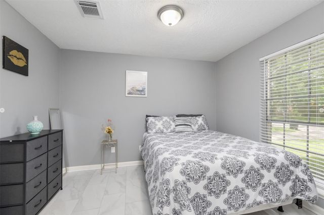 11714 Fallwood Drive, Houston, TX 77065