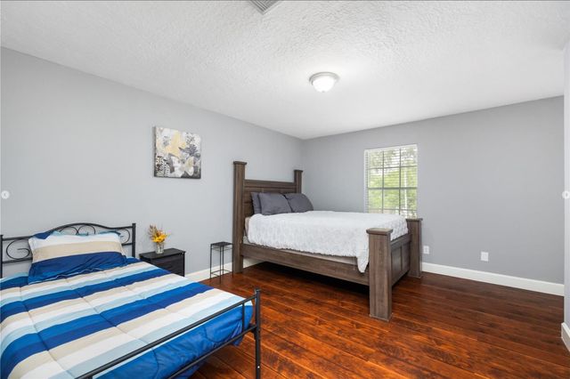 11714 Fallwood Drive, Houston, TX 77065
