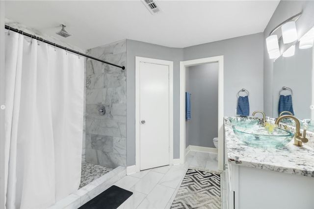 11714 Fallwood Drive, Houston, TX 77065