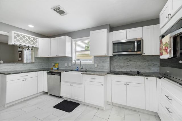11714 Fallwood Drive, Houston, TX 77065