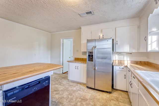 2101 20th Street, Gulfport, MS 39501