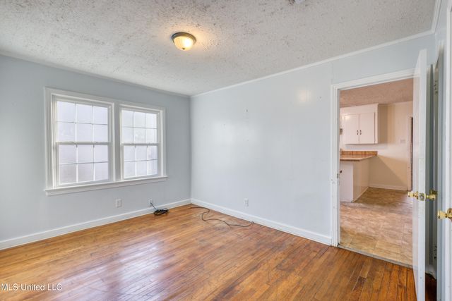2101 20th Street, Gulfport, MS 39501