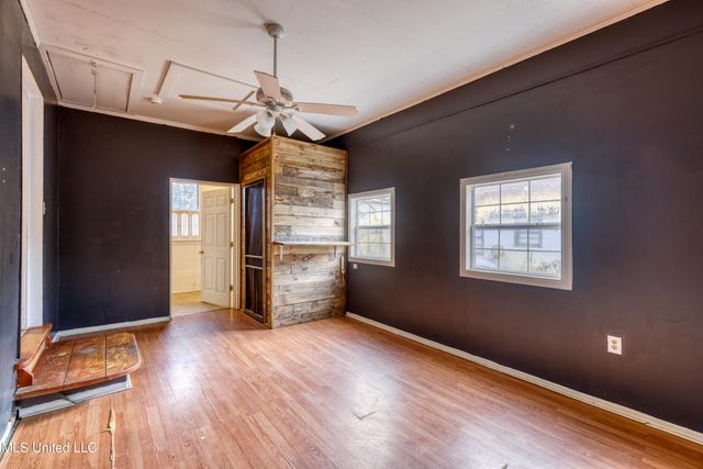 2101 20th Street, Gulfport, MS 39501
