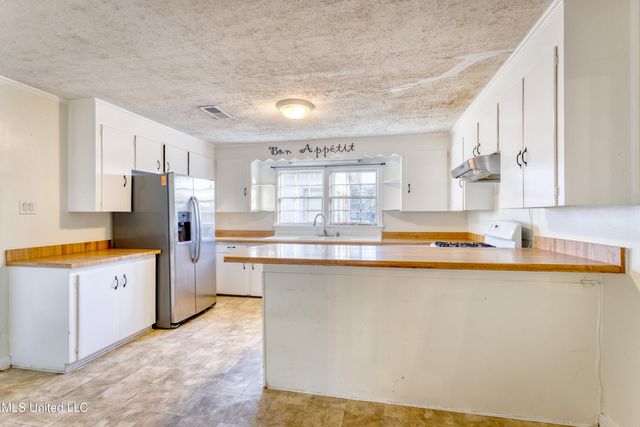 2101 20th Street, Gulfport, MS 39501