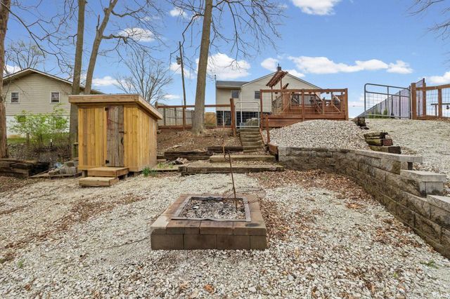 8013 W 510 S, West Point, IN 47992