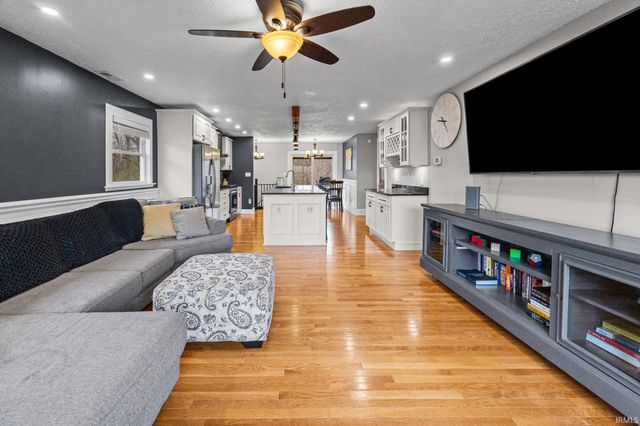 8013 W 510 S, West Point, IN 47992