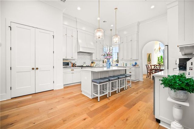 152 PECAN BAYOU Drive, Alexandria, LA 71303